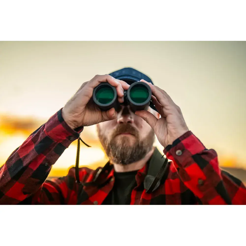 ZeroTech Vengeance HD 8x42 Binoculars - 42mm | 8x | Roof Prism - Image 6